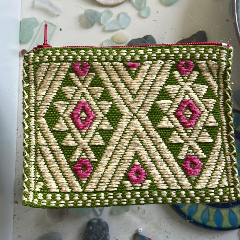 Embroidered zippered pouch 4x5